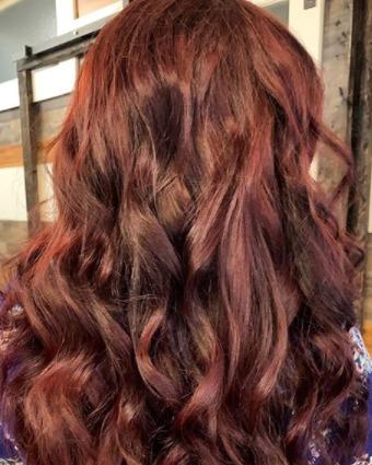 Image of  Women's Hair, Red, Hair Color, Long, Hair Length, Layered, Haircuts, Beachy Waves, Hairstyles