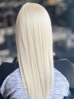 View Women's Hair, Blonde, Hair Color, Shoulder Length, Hair Length, Straight, Hairstyles - Paloma , Columbus, OH