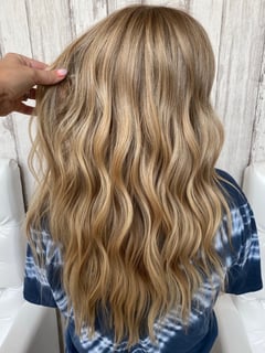 View Beachy Waves, Women's Hair, Hair Color, Highlights, Blonde, Long Hair (Mid Back Length), Hair Length, Hairstyle - Kenzie Erikson, Rexburg, ID