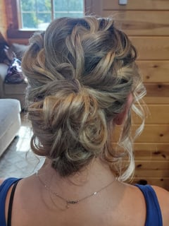 View Bridal, Women's Hair, Hairstyles - Crystel Franco-Cortez , San Antonio, TX