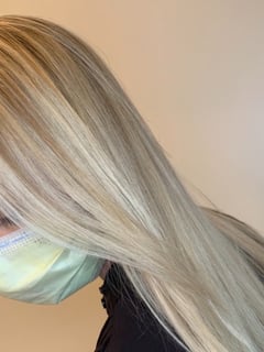 View Blonde, Highlights, Hair Color, Women's Hair - Kea White, Iowa City, IA