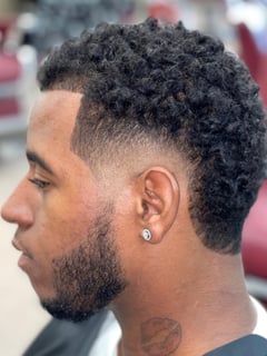 View Mullet (Men's Hair), Men's Hair, Hairstyle, Haircut - Cierra Davis, Columbus, OH