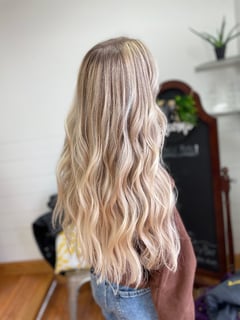 View Blonde, Highlights, Balayage, Women's Hair, Hair Color - Brittany Allmendinger, Newport, ME
