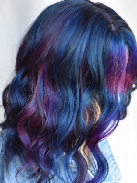 Image of  Women's Hair, Fashion Color, Hair Color, Medium Length, Hair Length, Beachy Waves, Hairstyles