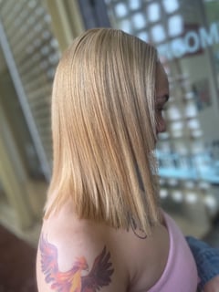 View Women's Hair, Blowout, Hair Color, Blonde, Silk Press, Permanent Hair Straightening - Jenelle Killebrew, Milwaukee, WI