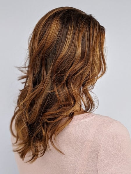 Image of  Women's Hair, Balayage, Hair Color, Foilayage, Ombré, Brunette, Medium Length, Hair Length, Long, Shoulder Length, Layered, Haircuts, Beachy Waves, Hairstyles