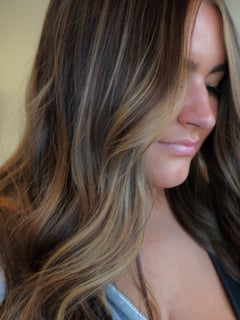 View Women's Hair, Highlights, Hair Color, Beachy Waves, Hairstyles - Kalie Clunk, North Olmsted, OH