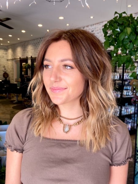 Image of  Women's Hair, Balayage, Hair Color, Brunette, Shoulder Length, Hair Length, Beachy Waves, Hairstyles