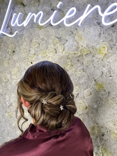 View Bridal, Hairstyles, Women's Hair - Mayra ramirez, Kansas City, MO