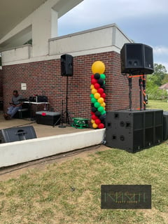 View Black, Corporate Event, Event Type, Arrangement Type, Balloon Decor, Balloon Column, Red, Green, Yellow, Colors - Michelle Smith, Nashville, TN