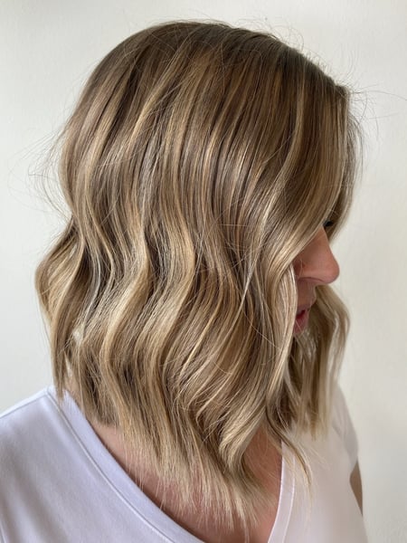 Image of  Women's Hair, Blowout, Balayage, Hair Color, Blonde, Foilayage, Ombré, Shoulder Length, Hair Length, Layered, Haircuts, Beachy Waves, Hairstyles