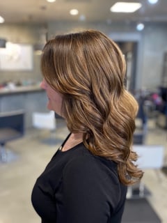 View Haircuts, Blowout, Beachy Waves, Hairstyles, Full Color, Shoulder Length, Hair Length, Hair Color, Foilayage, Highlights, Brunette, Layered, Women's Hair - Julia Cone, Discovery Bay, CA