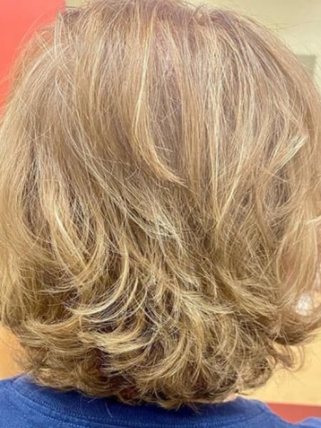 Image of  Women's Hair, Highlights, Hair Color, Shoulder Length, Hair Length, Layered, Haircuts