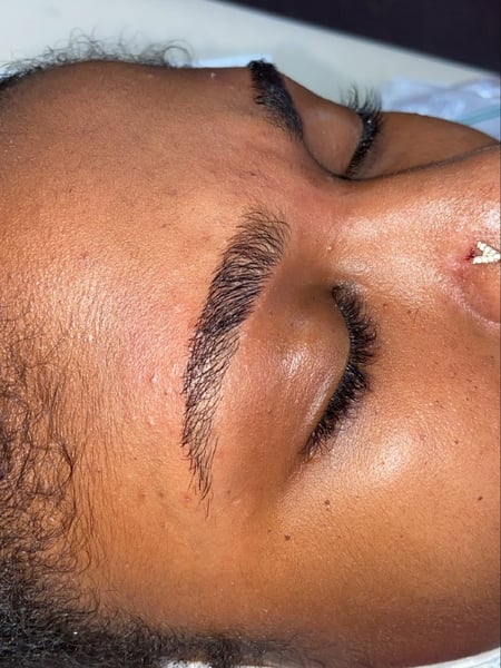 Image of  Brow Shaping, Brows, Brow Tinting, Brow Technique