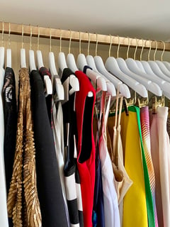 View Professional Organizer, Closet Organization, Hanging Clothes - Suzanne O'Donnell, Los Angeles, CA