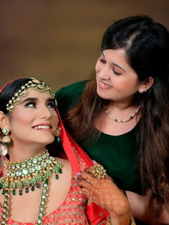 View Bridal, Gold, Skin Tone, Olive, Colors, Glitter, Black, Look, Makeup - Lavisha Madani, Delhi, IA