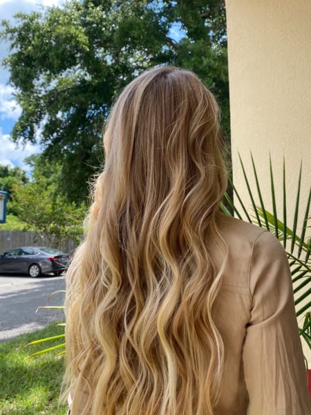 Image of  Women's Hair, Balayage, Hair Color, Long, Hair Length, Beachy Waves, Hairstyles