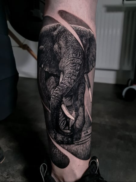 Image of  Tattoos, Tattoo Style, Tattoo Bodypart, 3D, Black & Grey, Portrait, Realism, Calf 