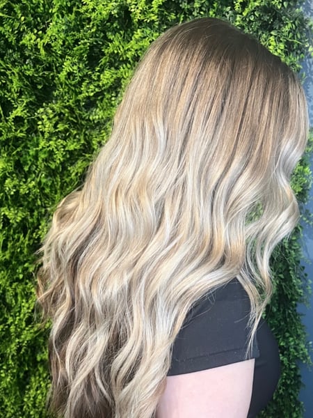 Image of  Women's Hair, Hair Color, Balayage, Blonde, Foilayage