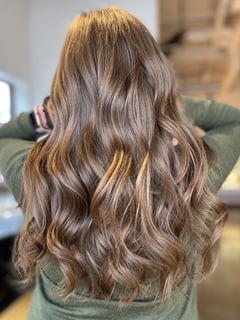 View Brunette, Blonde, Foilayage, Balayage, Hair Color, Highlights, Hairstyles, Beachy Waves, Blowout, Women's Hair, Haircuts, Layered, Hair Length, Long - Jaslynn Gasow, Chanhassen, MN