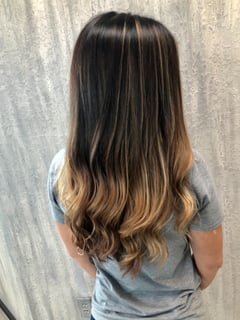 View Women's Hair, Hair Color, Balayage, Blonde, Brunette, Fashion Color, Foilayage, Highlights, Ombré, Hair Length, Long, Beachy Waves, Hairstyles - Kaci, Trinity, FL