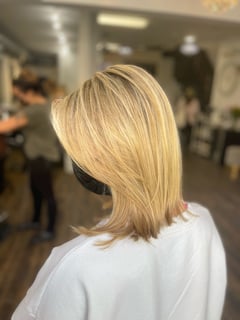 View Bob, Haircuts, Women's Hair, Blowout, Straight, Hairstyles, Highlights, Hair Color, Blonde - Sydney Baker, Chicago, IL