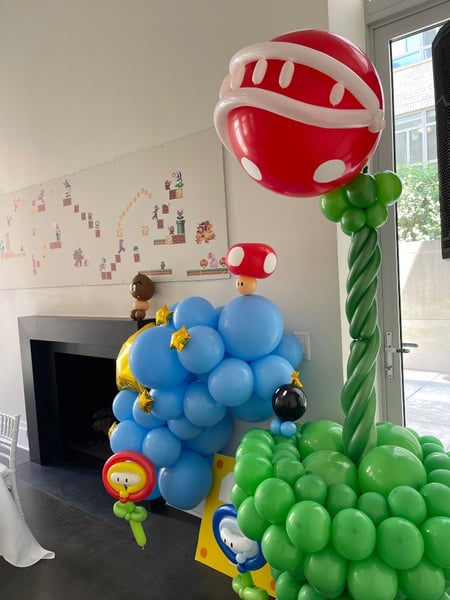 Image of  Balloon Decor, Arrangement Type, Helium Bouquet, Balloon Wall, Balloon Composition, Balloon Garland, Balloon Arch, Event Type, Birthday, Baby Shower, Wedding, Graduation, Holiday, Valentine's Day, Corporate Event, Accents, Flowers, Characters, Balloon Column, School Pride