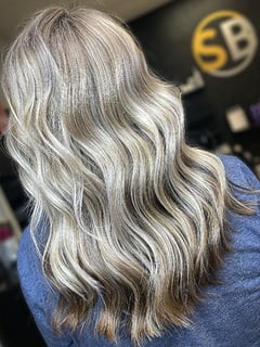 View Balayage, Foilayage, Color Correction, Highlights, Hair Color, Women's Hair, Blonde - Brittany Shadle, New Caney, TX