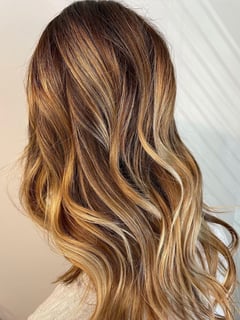 View Women's Hair, Hair Color, Balayage, Blonde, Brunette, Full Color, Hair Length, Medium Length, Layered, Haircuts, Beachy Waves, Hairstyles - Kelsey Schuepbach , Overland Park, KS