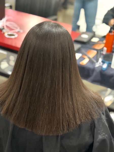 Image of  Women's Hair, Blowout, Hair Length, Medium Length, Natural, Hairstyles, Straight, Silk Press, Permanent Hair Straightening