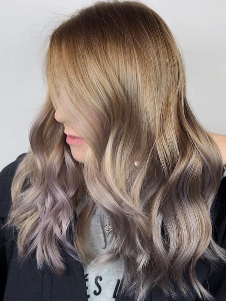 Image of  Women's Hair, Balayage, Hair Color, Blonde, Foilayage, Highlights, Ombré, Hair Length, Shoulder Length, Layered, Haircuts, Beachy Waves, Hairstyles