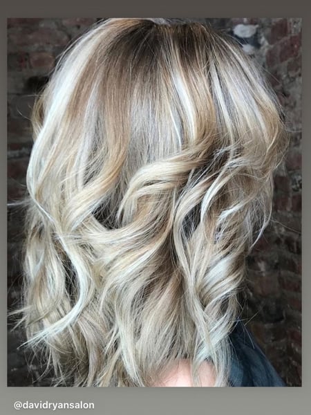 Image of  Women's Hair, Blowout, Hair Color, Balayage, Blonde, Foilayage, Highlights, Shoulder Length, Hair Length, Blunt, Haircuts, Hairstyles, Beachy Waves
