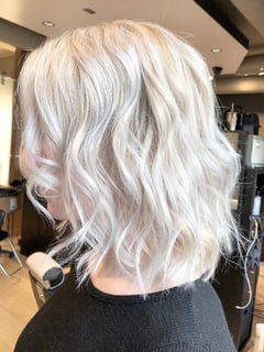 View Women's Hair, Foilayage, Balayage, Brunette, Blonde, Ombré, Black, Color Correction, Full Color, Highlights, Red, Silver, Hair Color - Anastasia Kim, New York, NY