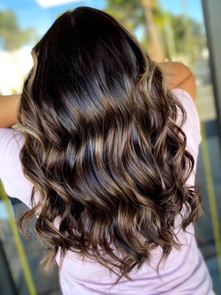 Image of  Women's Hair, Balayage, Hair Color, Brunette, Blonde, Foilayage, Full Color, Highlights, Medium Length, Hair Length, Beachy Waves, Hairstyles