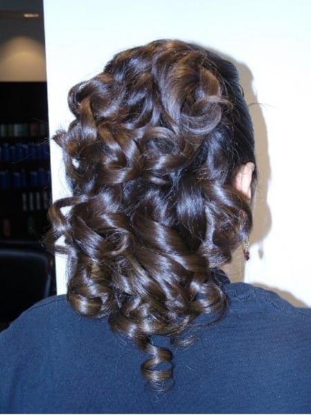 Image of  Women's Hair, Curly, Hairstyles, Updo, Evening, Look, Bridal, Glam Makeup