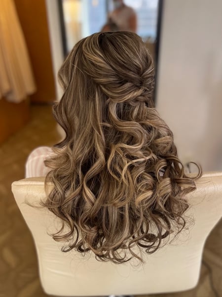 Image of  Women's Hair, Bridal, Hairstyles, Curly