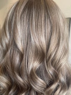 View Women's Hair, Hairstyles, Beachy Waves, Hair Length, Long, Highlights, Hair Color, Fashion Color - Allie Babazadeh, Charlotte, NC