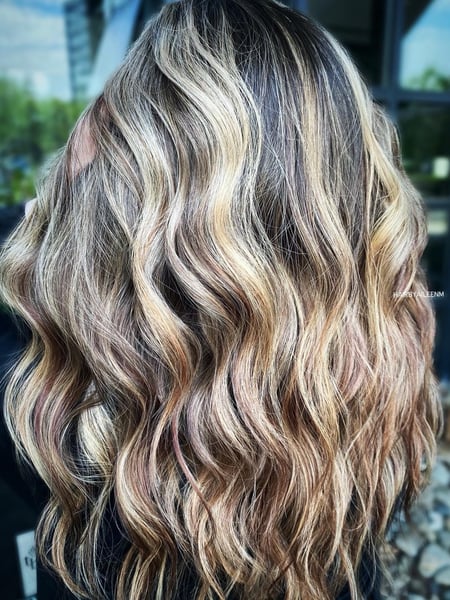 Image of  Women's Hair, Hair Color, Balayage, Blonde, Brunette, Foilayage, Highlights, Hair Length, Medium Length, Long, Layered, Haircuts, Beachy Waves, Hairstyles