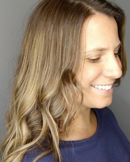 Image of  Women's Hair, Balayage, Hair Color, Long Hair (Upper Back Length), Hair Length, Beachy Waves, Hairstyle
