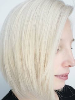 View Women's Hair, Hair Color, Blonde, Short Chin Length, Hair Length, Bob, Haircuts, Straight, Hairstyles - Nicole Beck, Dallas, TX