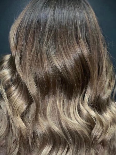Image of  Women's Hair, Brunette, Hair Color, Long, Hair Length, Beachy Waves, Hairstyles