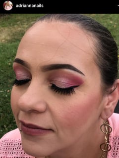 View Makeup, Skin Tone, Fair, Olive, Look, Daytime, Glam Makeup, Colors, Brown, Gold, Glitter, Pink, White - Adrianna Arzola, Livonia, MI