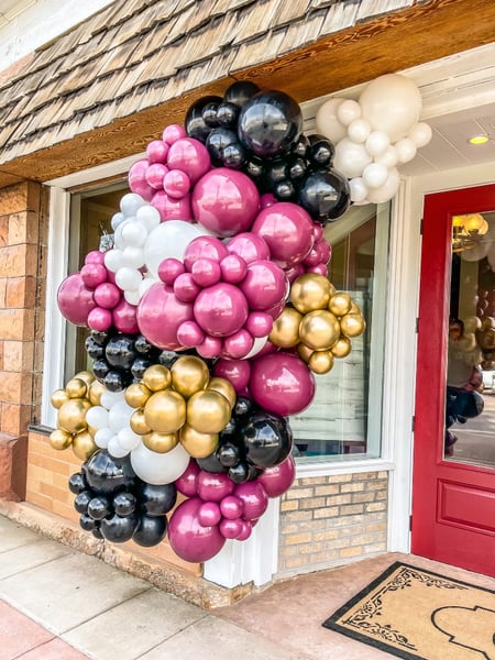 Image of  Balloon Decor, Arrangement Type, Balloon Garland, Event Type, Corporate Event, Colors, White, Gold, Black, Purple