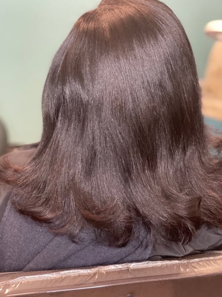 Image of  Women's Hair, Blowout, Shoulder Length, Hair Length, Natural, Hairstyles, 3B, Hair Texture, Silk Press, Permanent Hair Straightening