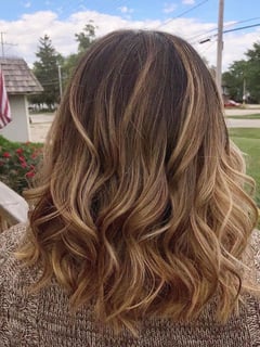 View Women's Hair, Balayage, Hair Color, Blonde, Brunette, Foilayage, Beachy Waves, Hairstyles - Alexis Meza, Marengo, IL
