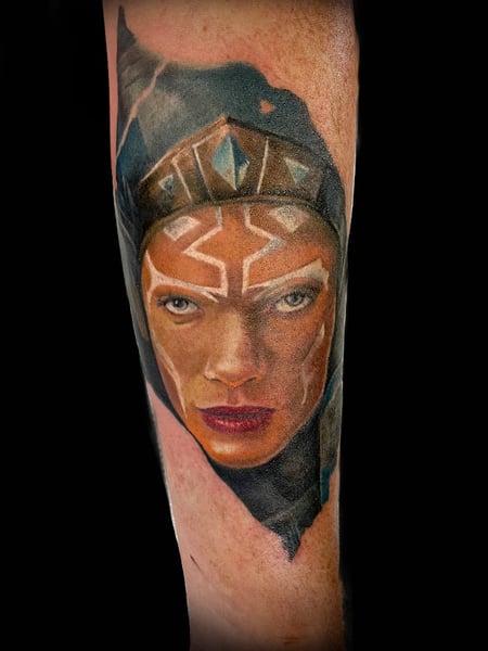 Image of  Tattoos, Tattoo Style, Tattoo Bodypart, Tattoo Colors, 3D, Realism, Forearm , Beige , Blue, Brown, Pink , Silver