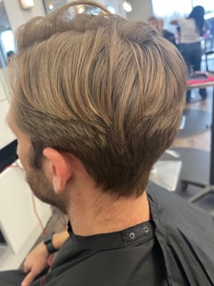 View Men's Hair, Haircut - Laura (Laura) Redmond, Frisco, TX