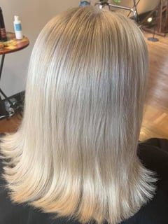 View Women's Hair, Hair Color, Blonde, Shoulder Length, Hair Length, Straight, Hairstyles - Ashley Ewing, Terre Haute, IN