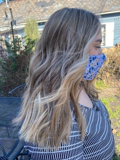 View Layered, Haircuts, Beachy Waves, Hairstyles, Long, Women's Hair, Balayage, Hair Color, Color Correction, Blonde, Foilayage, Full Color, Brunette, Hair Length - Paloma Cini, Columbus, OH