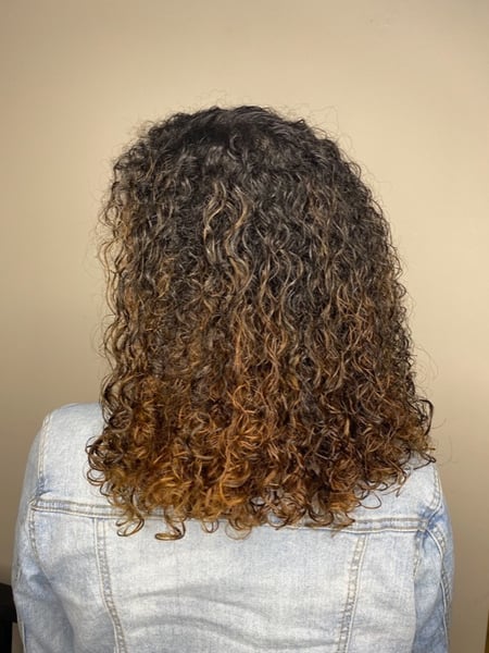 Image of  Women's Hair, Balayage, Hair Color, Black, Blonde, Foilayage, Highlights, Ombré, Medium Length, Hair Length, Curly, Haircuts, Layered, Natural, Hairstyles, Curly